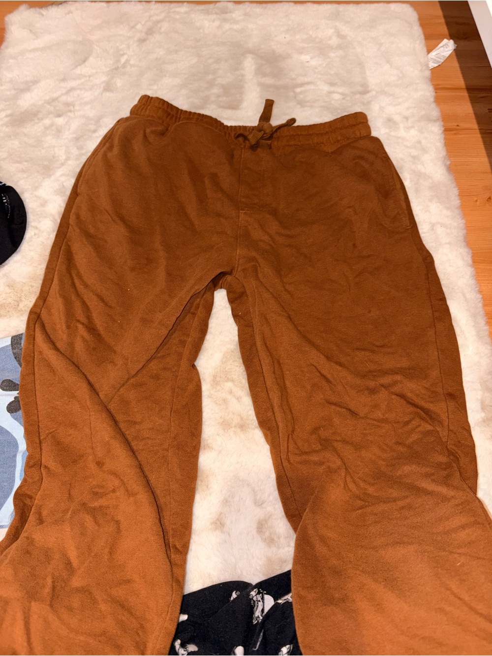 No Boundaries Rust Brown Elastic Waist Pants